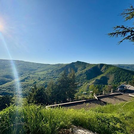 Basilicata Al Volo Vandrarhem Brindisi di Montagna Exteriör bild
